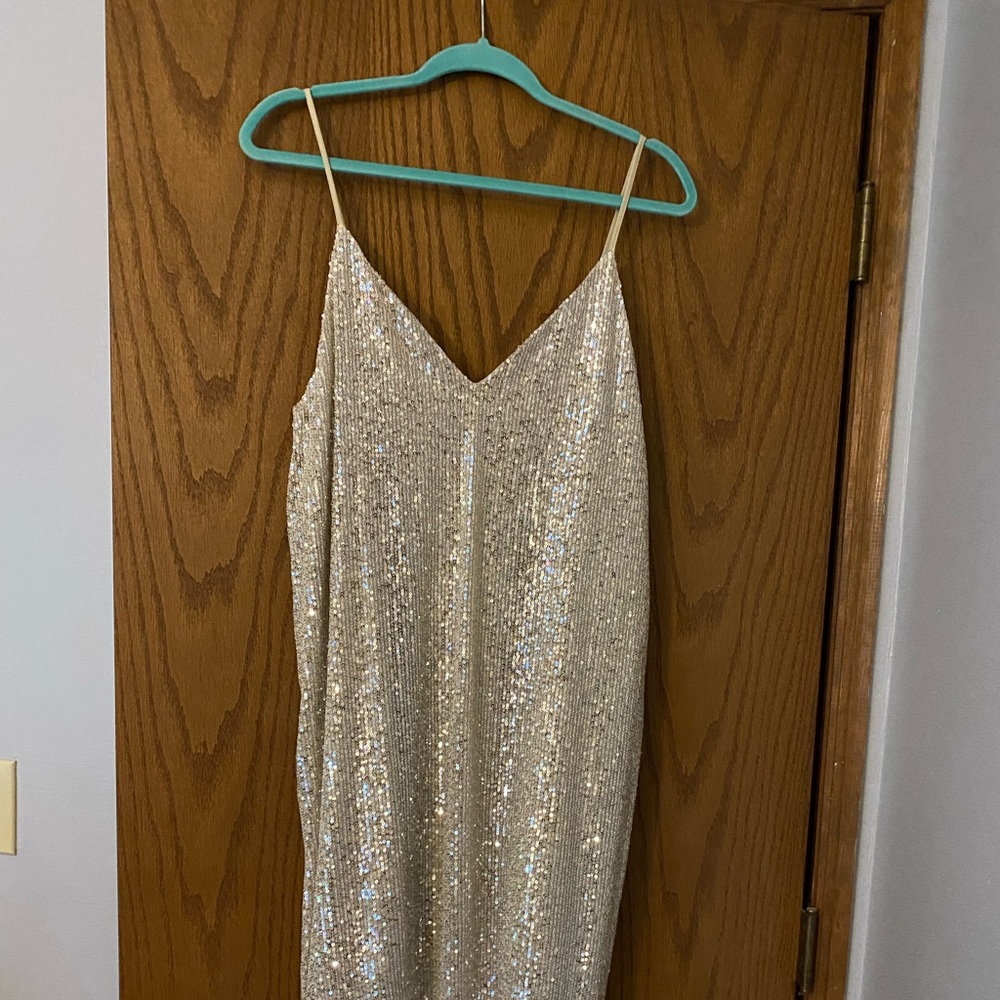 Ces Femme Boutique Sequin midi Spaghetti Strap Dress with shorter slip